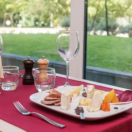 Hotel Hilton Garden Milan Malpensa 4*