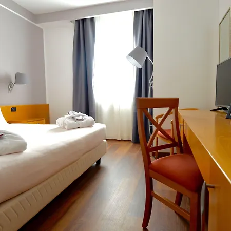 Hilton Garden Milan Malpensa Szálloda Somma Lombardo