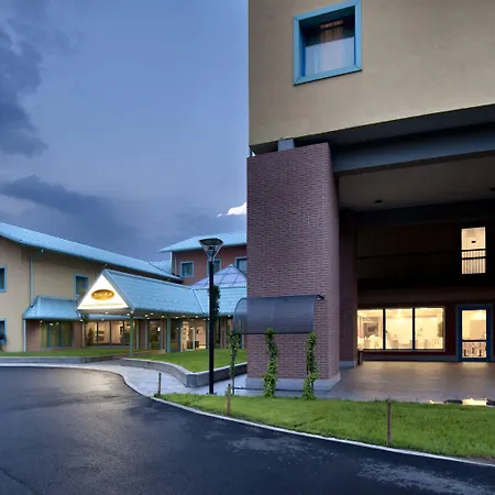 Szálloda Hilton Garden Milan Malpensa Somma Lombardo